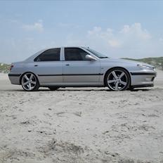 Peugeot 406 2.0 HDI Total skadet