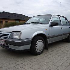 Opel Ascona c-c (Solgt)