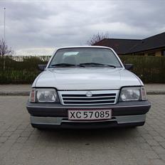 Opel Ascona c-c (Solgt)