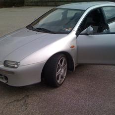 Mazda 323f BA / SOLGT