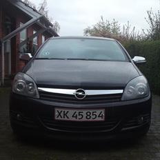 Opel Astra (SOLGT)