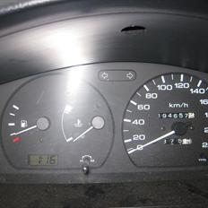 Nissan Sunny 1.4 16v. 