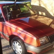 Opel Ascona c cc Solgt