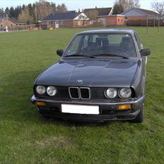 BMW E30 320i Coupé (solgt) 