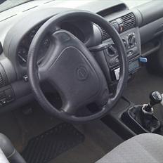 Opel corsa b 1,4i N-Z byttet