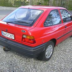 Ford Escort 1.3 cl  