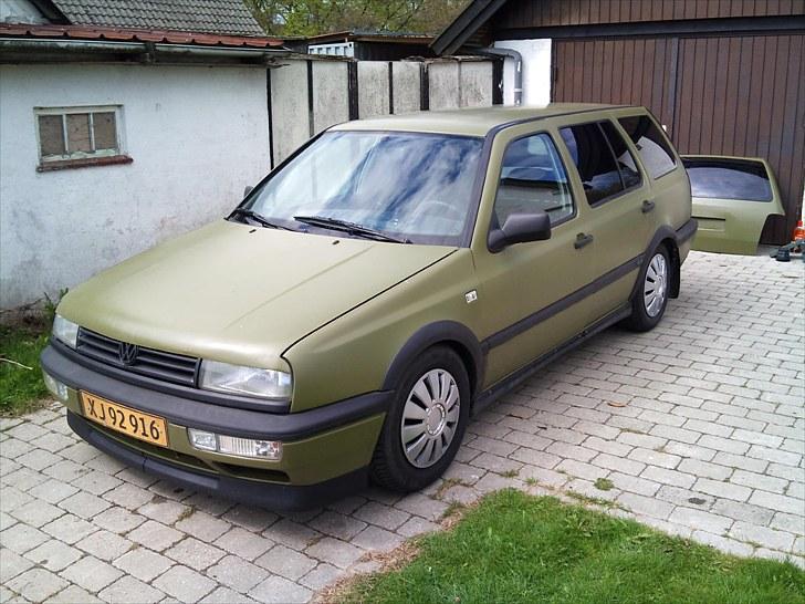 VW Golf 3 1.8 Stc *SOLGT* billede 3