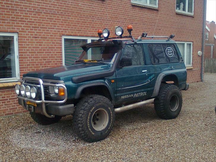 Nissan patrol gr billede 11
