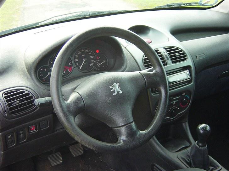 Peugeot 206 billede 10