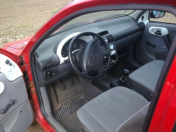 Opel corsa b nz 1,4i (solgt) billede 5