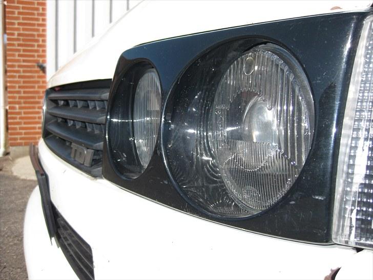 VW Transpoter 2,5 TDI -  Nær billede af projekt zwo forlygterne, de er sku noget feder end de orginale.  billede 18