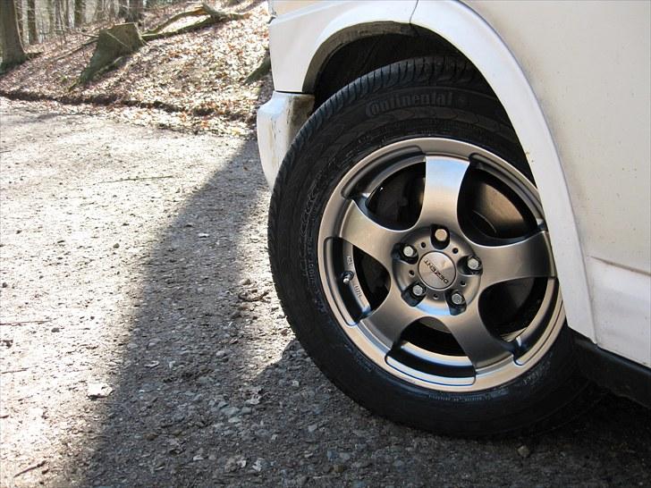VW Transpoter 2,5 TDI - Lige et til af de nye fælge.. billede 19