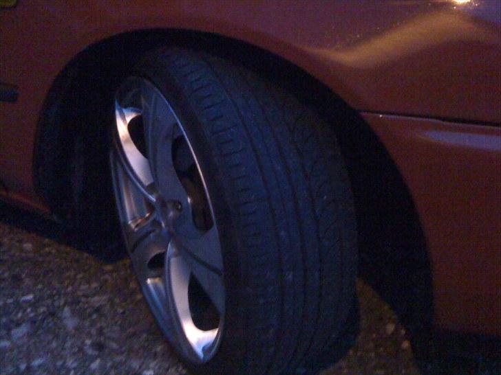 Toyota corolla 1,3 solgt billede 12