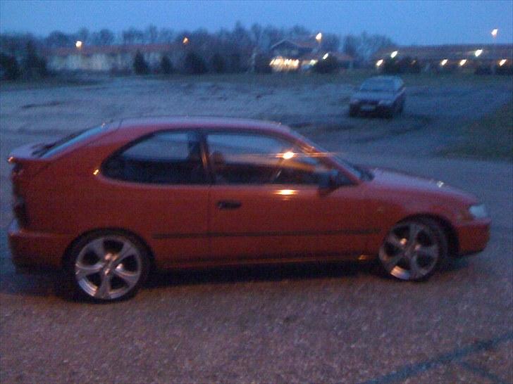 Toyota corolla 1,3 solgt billede 13