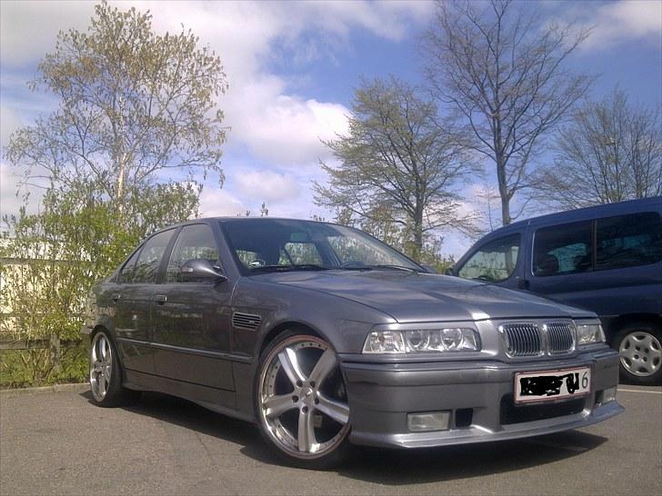 BMW 320i Vanos! M3  - Min skat <3 billede 1