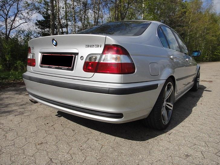 BMW E46 323i    "SOLGT" billede 13