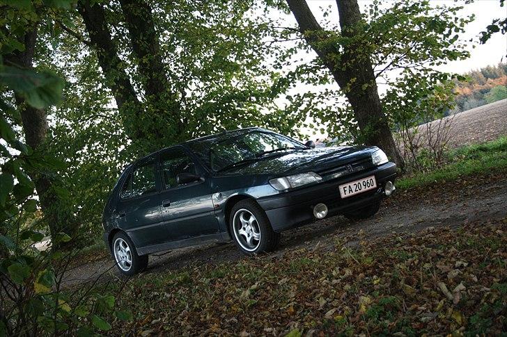 Peugeot 306 1,9 XLD "SOLGT" billede 1