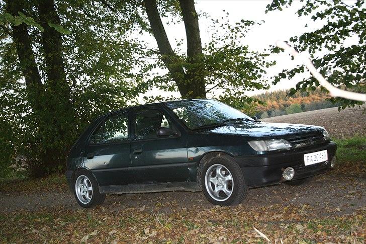 Peugeot 306 1,9 XLD "SOLGT" billede 3
