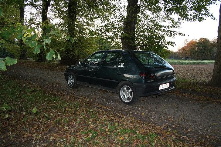 Peugeot 306 1,9 XLD "SOLGT" billede 11
