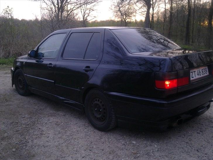 VW vento 1,8 (  solgt  ) billede 6