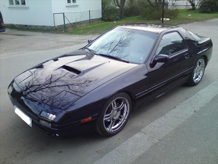 Mazda RX7 - 2010 frontlyktene er helt ferdige billede 1