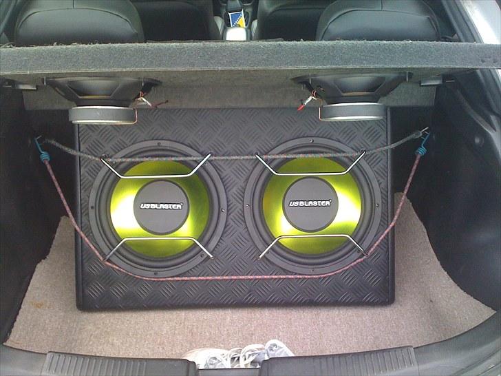 Mazda 323f BA / SOLGT billede 14