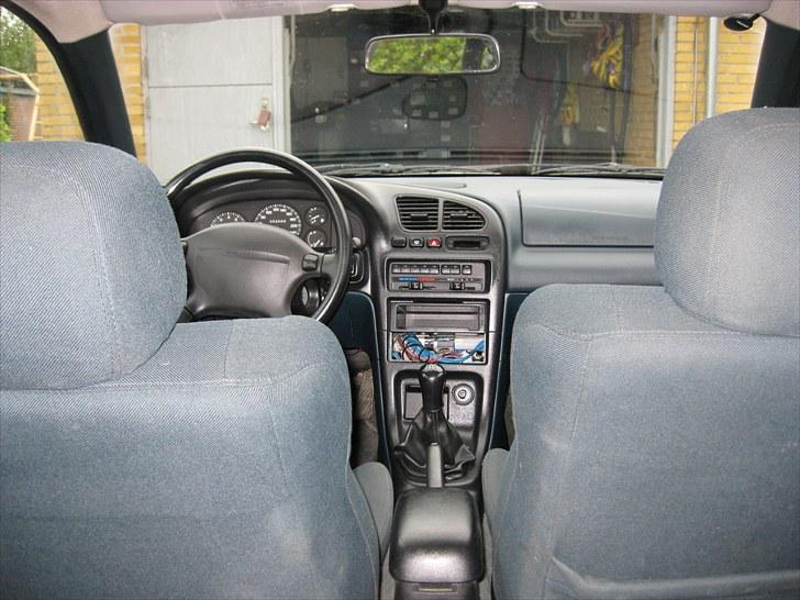 Mazda 323 f Byttet væk billede 10