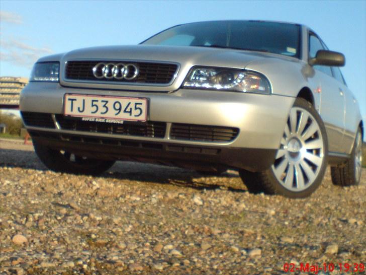 Audi A4   B5 20v **SOLGT** billede 13
