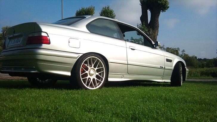 BMW e36 320i coupé SOLGT billede 3