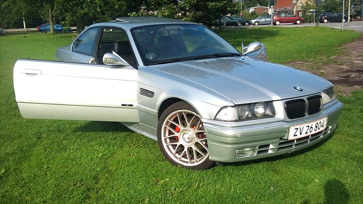 BMW e36 320i coupé SOLGT billede 4