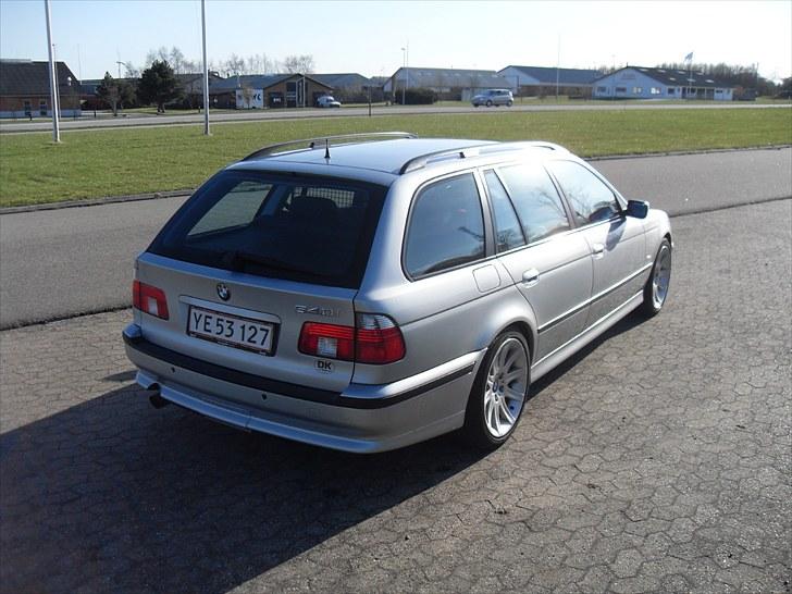 BMW 540I Touring Steptronic - God røv? billede 4