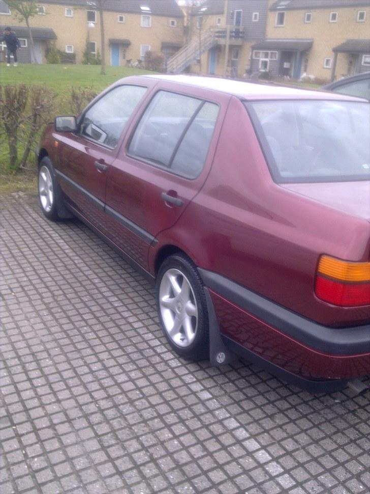VW Vento billede 2