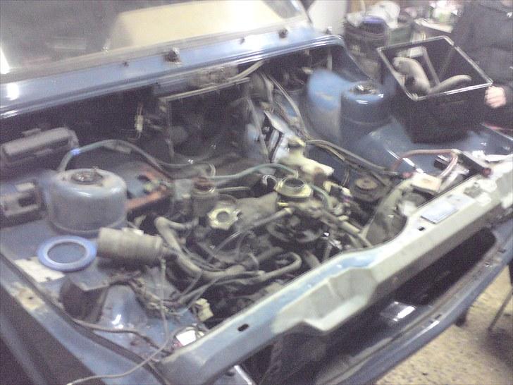 Fiat 127 special "fiatilak" - motor rummet (: billede 13