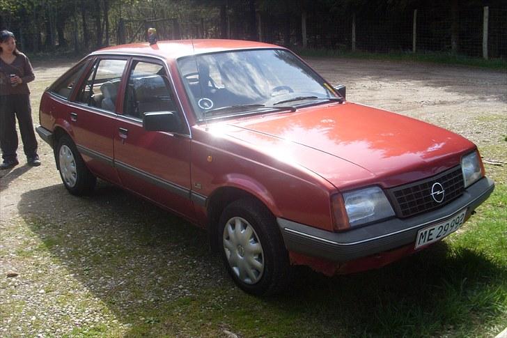 Opel Ascona c cc Solgt billede 5