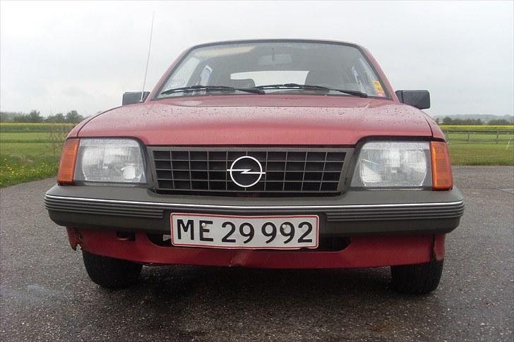 Opel Ascona c cc Solgt billede 10