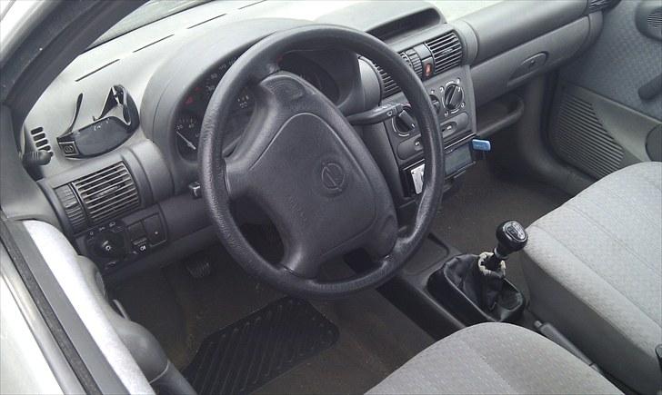 Opel corsa b 1,4i N-Z byttet billede 3