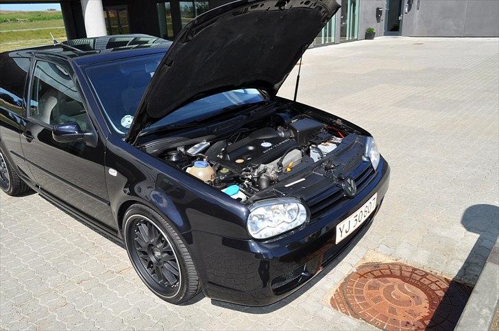 VW Golf 4 GTI SOLGT billede 1