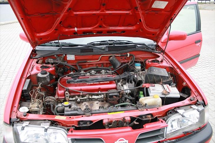 Nissan primera 2.0 e/gt byttet billede 6