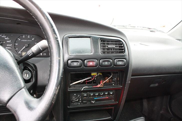 Nissan primera 2.0 e/gt byttet billede 9