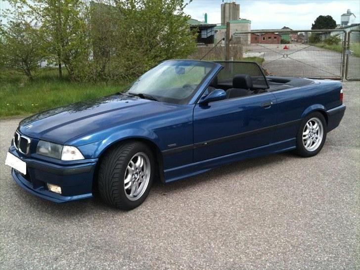 BMW 320i Cabriolet (Solgt) billede 3