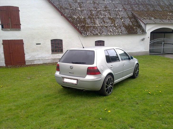 VW Golf 4 2,3 vr5 billede 3