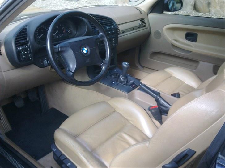 BMW 320i Coupé E36 (Solgt) billede 5