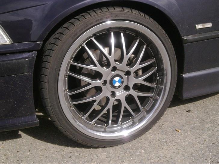 BMW 320i Coupé E36 (Solgt) billede 7