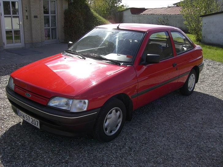Ford Escort 1.3 cl   billede 4