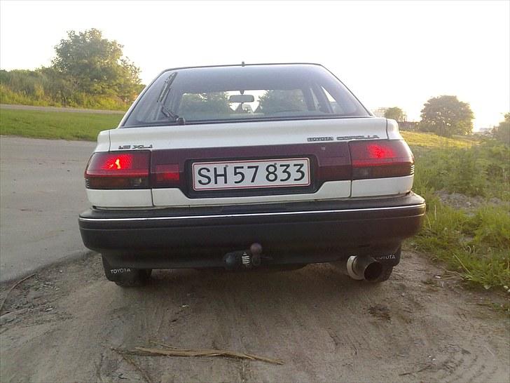 Toyota Corolla 1,6aut *SOLGT* billede 9