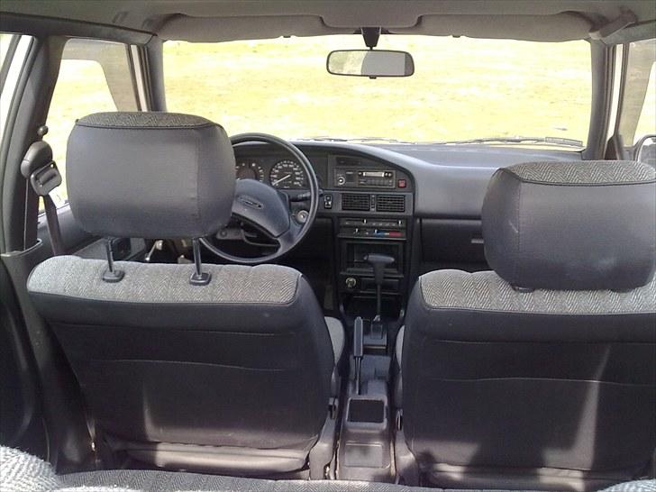 Toyota Corolla 1,6aut *SOLGT* billede 12