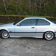 BMW 318 is Coupe "SOLGT"