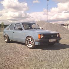 Opel Kadett D 1.2S SKROTTET