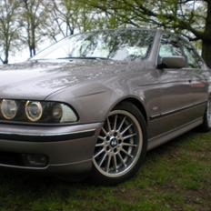 BMW 528i E39