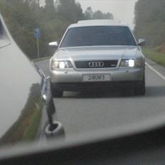 Audi A8 4,2 Quattro 